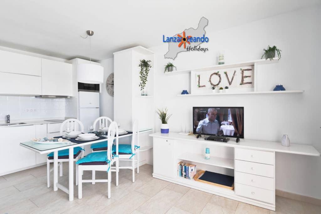 Vivienda Vacacional Ocean Pearl Costa Teguise Ngoại thất bức ảnh